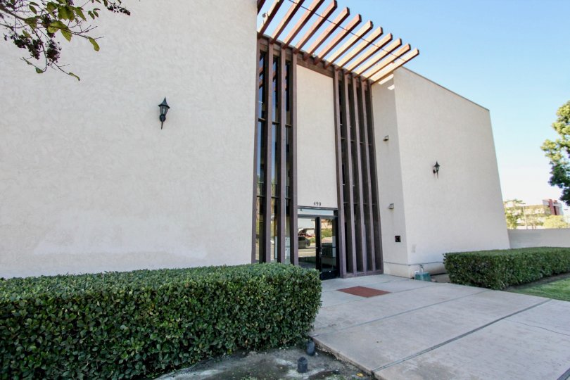 Beautiful condo Fully Gated Community with a beautiful pool and spa