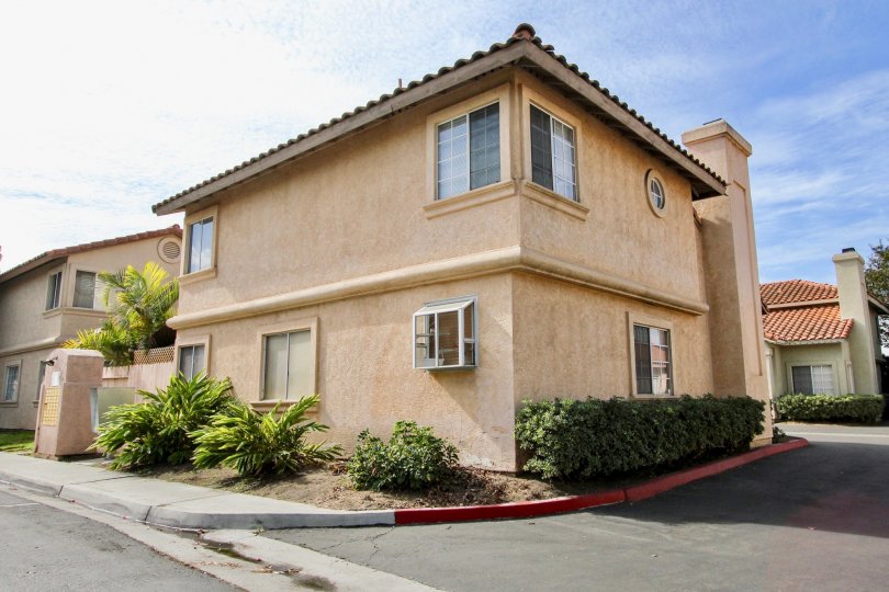 Look at this beautiful Villa Rosa in Chula Vista California. Your heart will crave to own one