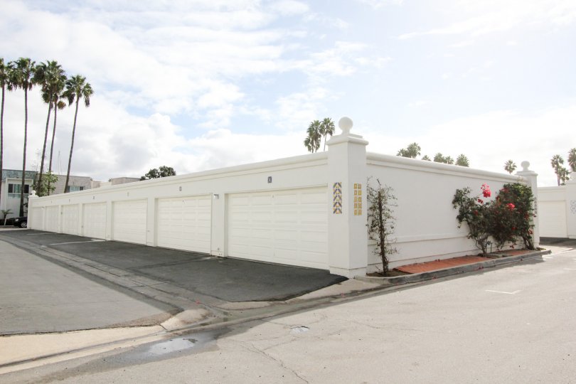Garage near driveway at Antigua Court in Coranado California