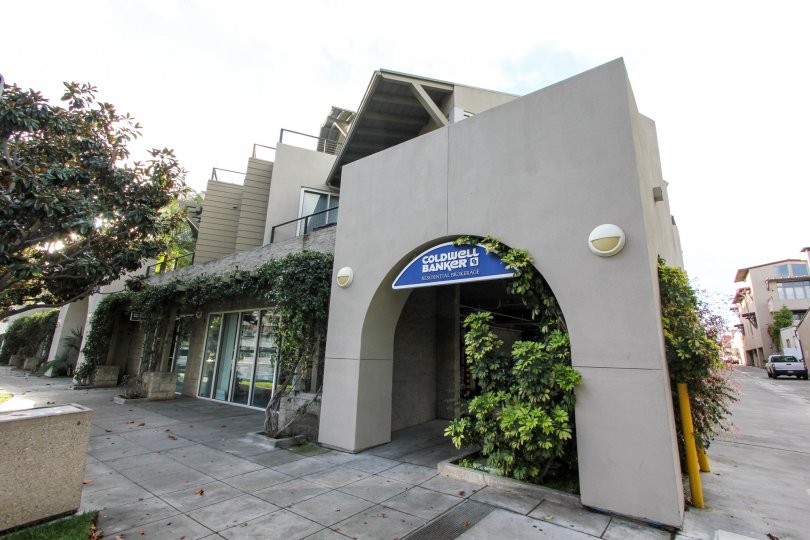 Corner Coldwell Banker in Crownview in Coronodo, CA