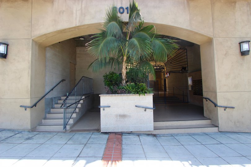 The decorated front entrance of a building in the Hawthorn Place in Downtown San Diego cA