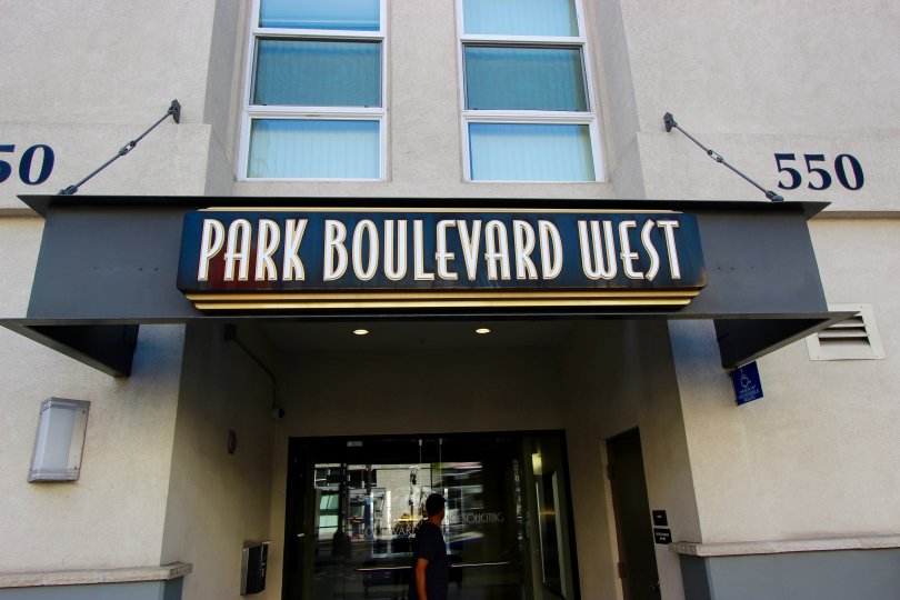 beautiful apartment homes in the Park Blvd West community!
