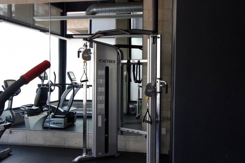 It looks like a gym which have the lot of exercising equipments and weighing machine in The Lofts @ 777 Sixth