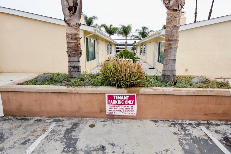 Wall with tenant parking only sign at Cuyamaca in El Cajon California