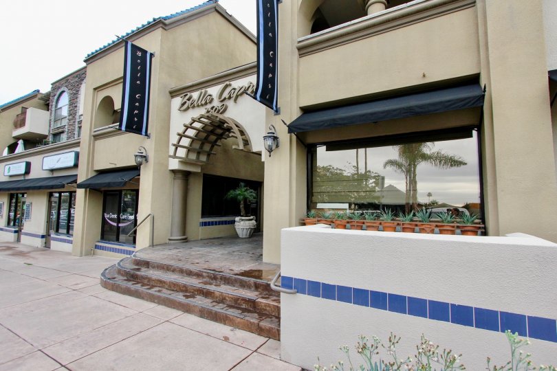 Bella Capri has flower pot in windows as in entrance