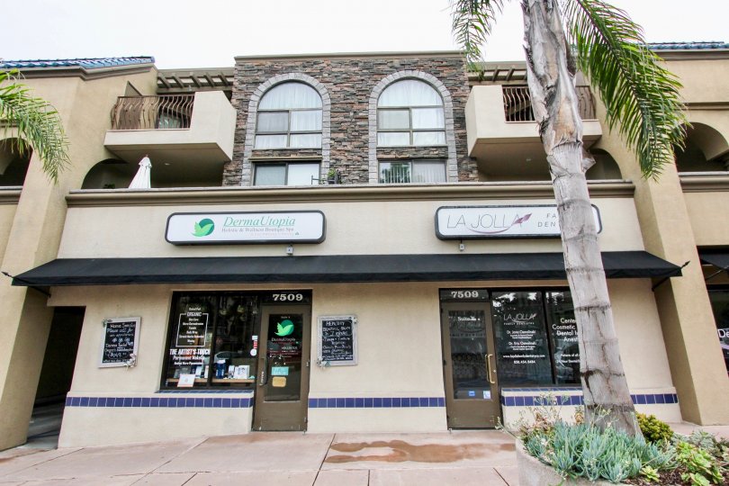 The beautiful store building of Bella Capri looks beautiful with trees outside
