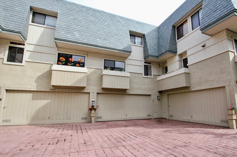 del charro woods is a amazing house top side of the house is very cute