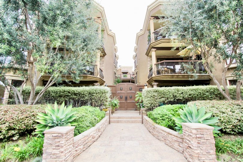 Frontal entrance view with passage way of garden of Venezia.
