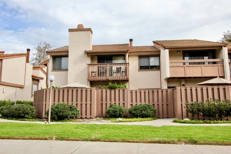 Excellent lawn area in front of a villa in The Woodlands of La Mesa