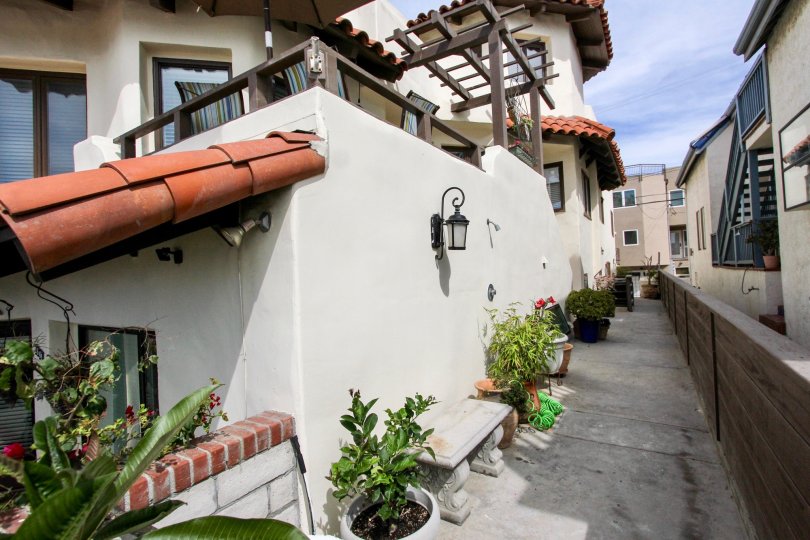 The apartments in the Ocean Blue community with much congestion