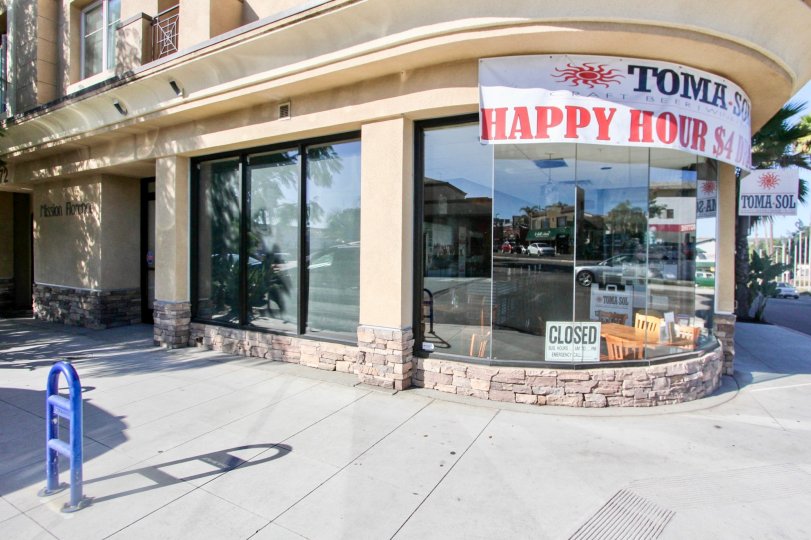 Sunny day store front in Mission Hills California.