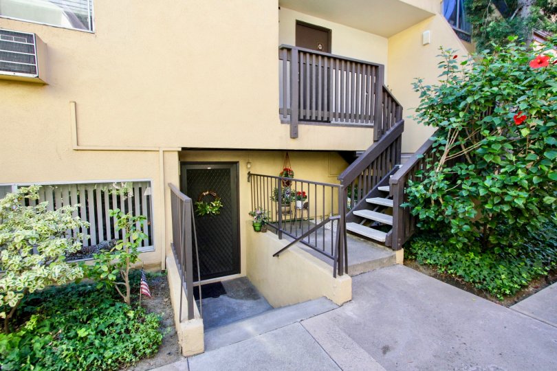 Beautiful Garden in Front of House at Park Villas North Mission Valley City
