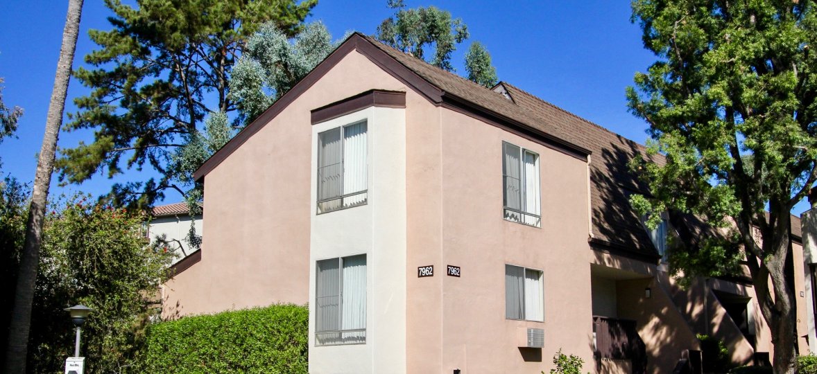 A peach building in the Park Villas North community of Mission Valley CA.