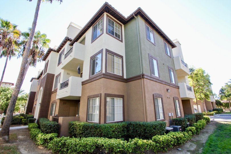 Corner View of Mission Valley's Missions at Rio Vista Apartment Complex