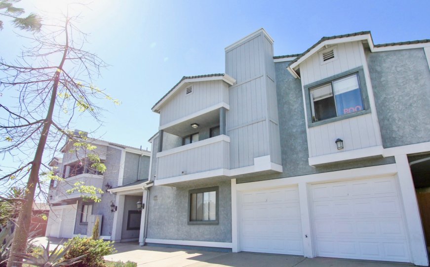 beautiful frontal view of cherokee court in normal heights california