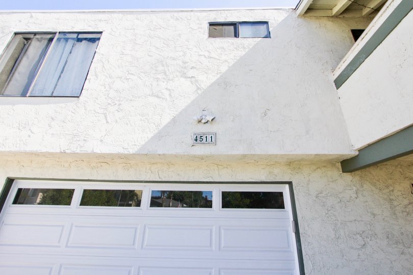 THE 4511 APARTMENT IN THE OAKTREE VILLAS WITH THE SHUTTERS, WINDOWS