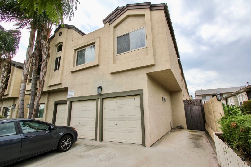 Bancroft Street IN NORTH PARK MOST ATTRACTIVE BUNGALOW WITH CAR PARKING NICE TREE AND CLEAN WAY COMFORTABLE STAYING PLACE