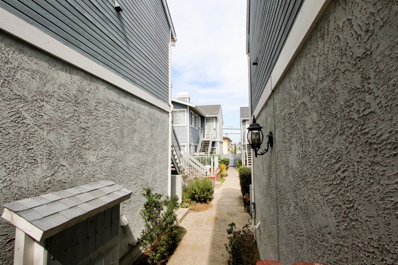 An in between the building view of Montalvo Villas in Ocean Beach, California