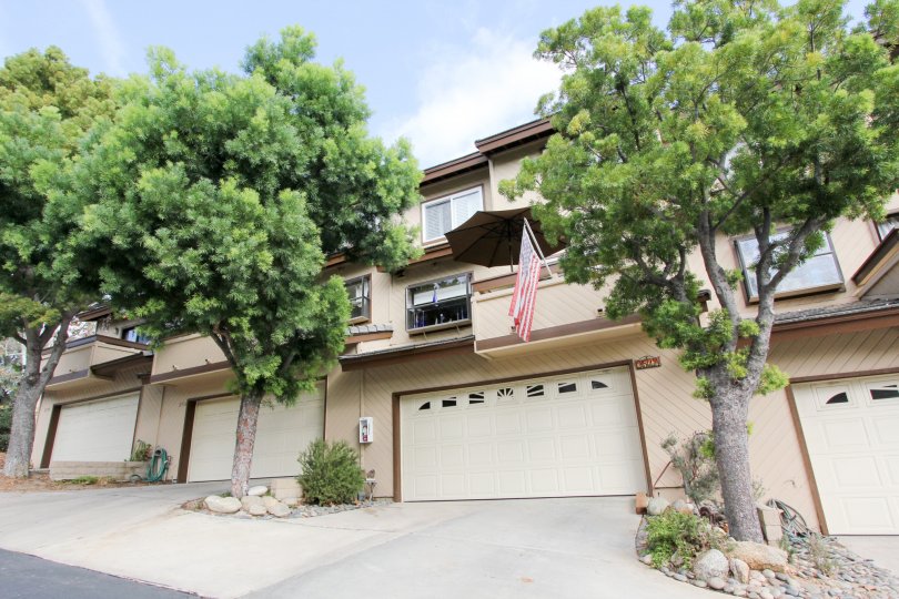 the woodlands Ivy is a big house having more component in ca