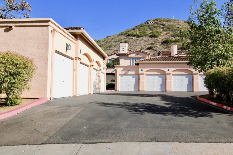 white garage doors on pink garages in morado in rancho bernardo ca