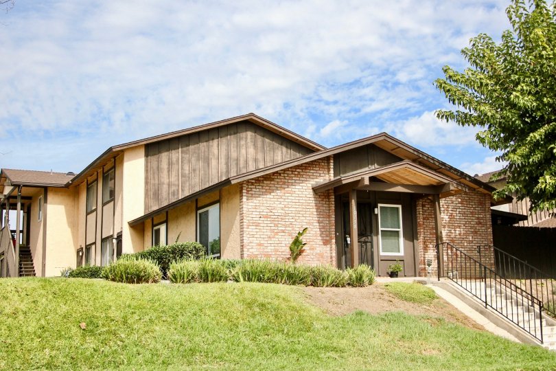 Carefree East  , Santee,California, lawn,brown building