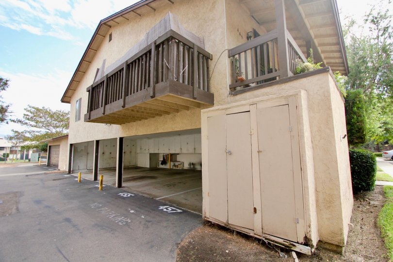 Side garage view with Varenda of Carefree South community, Spring Valley, CA