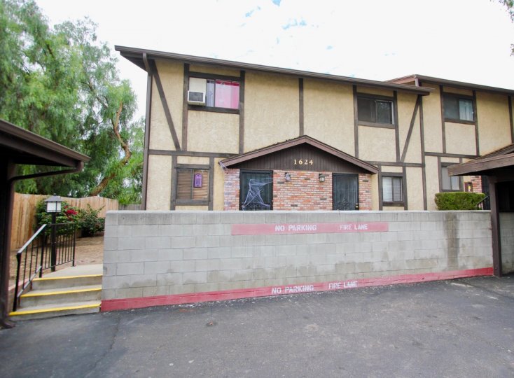 Hartland  ,Spring Valley ,California,house,light brown