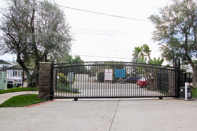 Lamar Square  ,Spring Valley  , California,big gate