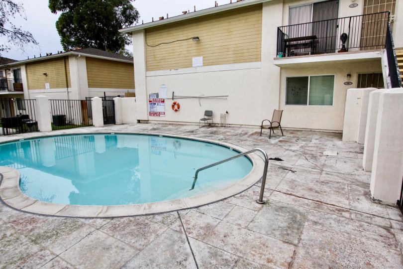 Sandstone, Spring Valley,California,swimming pool,chair