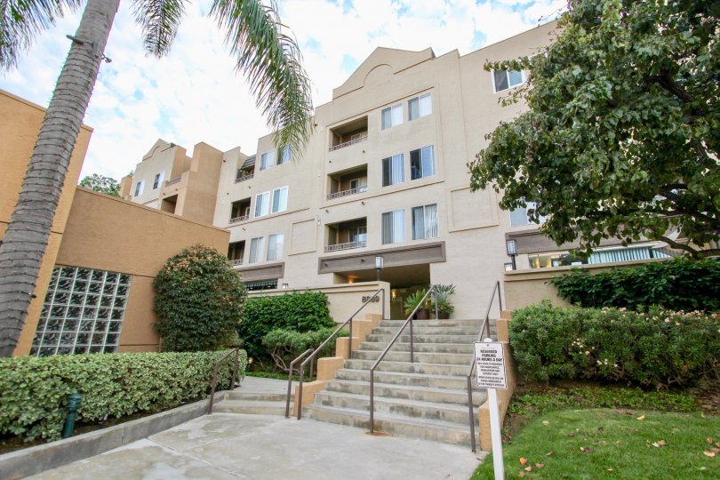 Residential units with stairway at Villa Vicenza in University City California