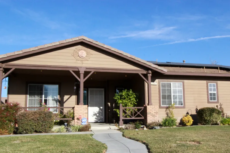 All of the homes in Murrieta Ranchos are single stories