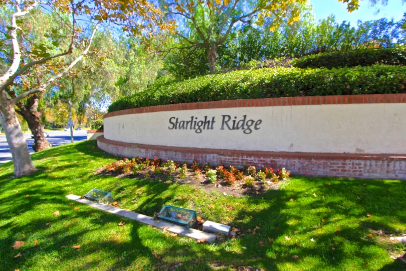 Entrance to Starlight Ridge in Temecula Ca