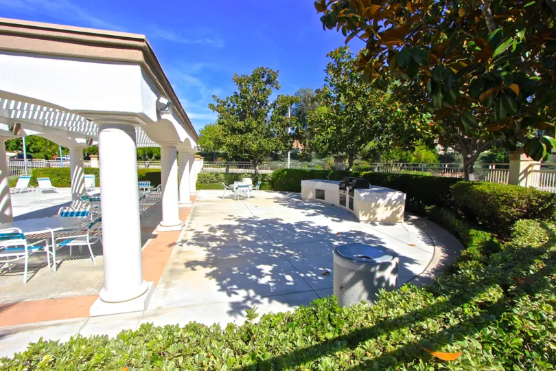 Play a game of HORSE in Vintage Hills on the courts