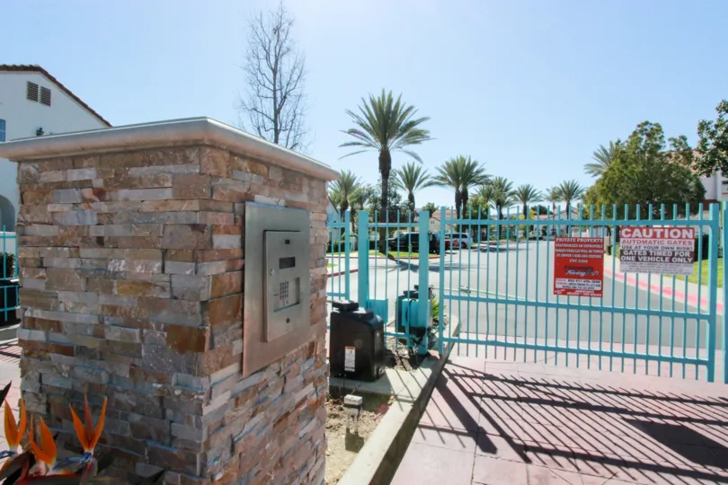 The gated entrance to the community of Rancho Del Mar in Temecula