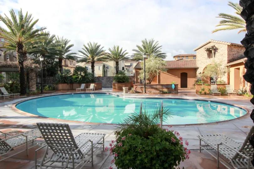 The side gated entrance to Temecula Lane
