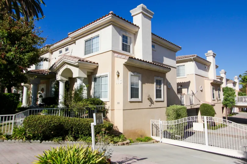 The Al Palm Manore building in Alhambra California
