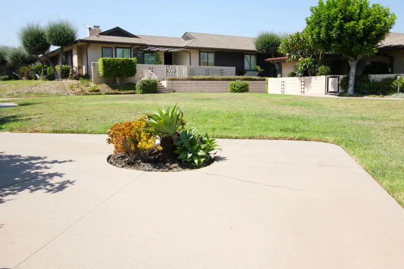 The landscaping around Park Alhambra in Alhambra California