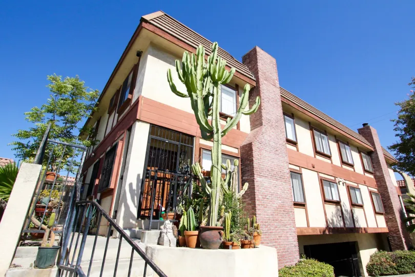The landscaping around Villa Maison in Alhambra California