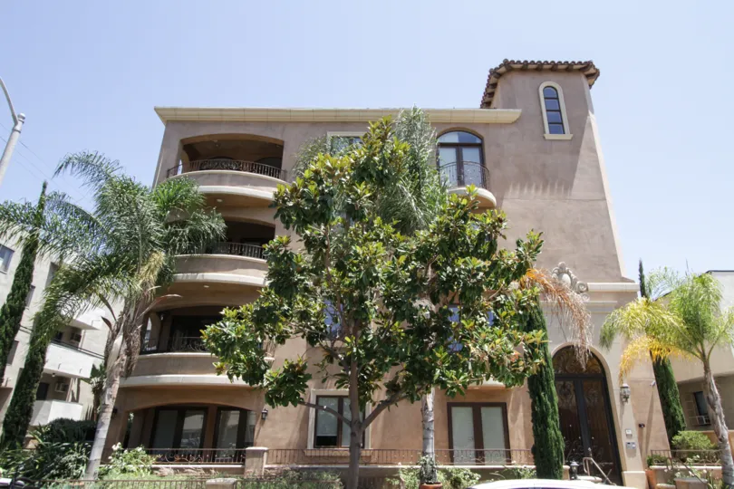 The balconies seen at 420 S Hamel