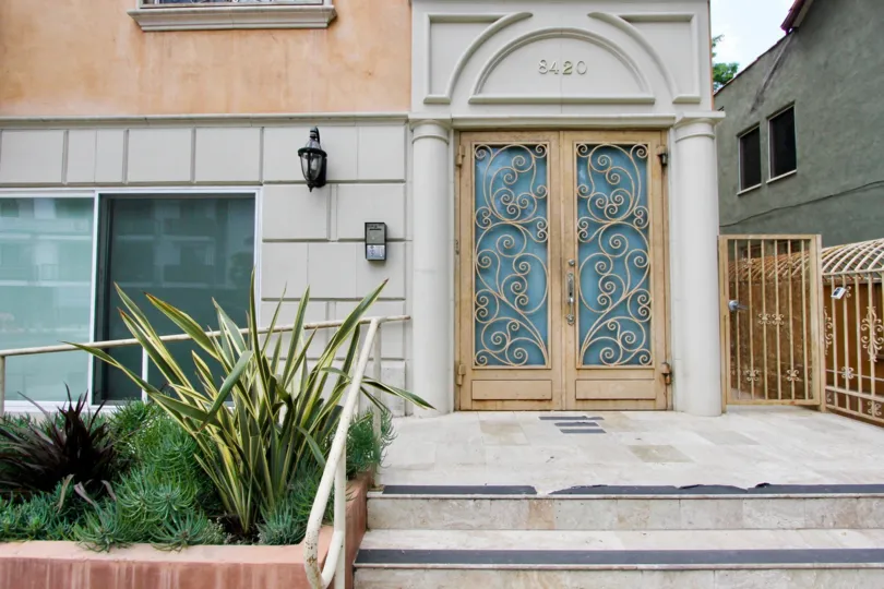 The front door and walkway at 8420 Blackburn in Beverly Center, California