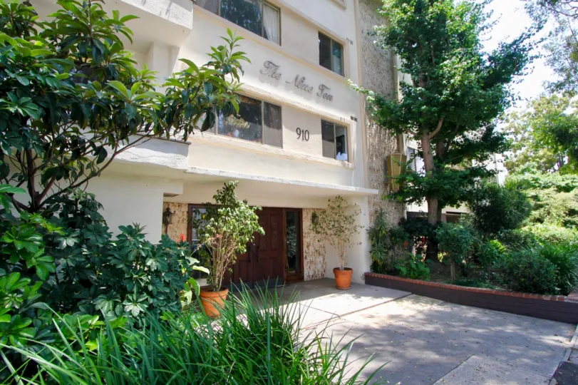 A sunny day at the front part of the KenBeverly Holt's community in Beverly Center, CA