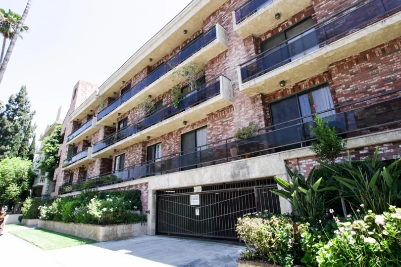 The parking for Doheny Square in Beverly Center