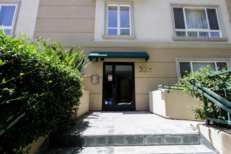 The entryway into Russell Square