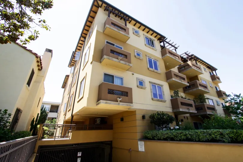The Shenandoah Condos building in Beverly Center