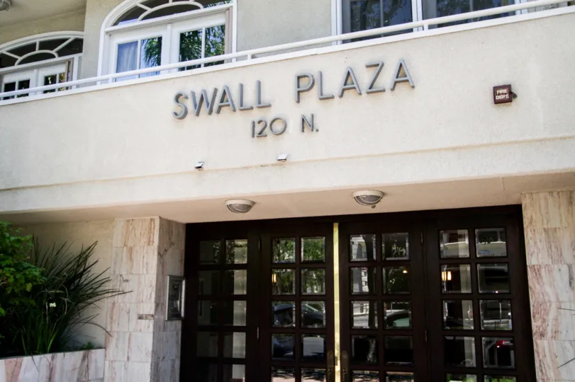 The entrance into Swall Plaza in Beverly Center