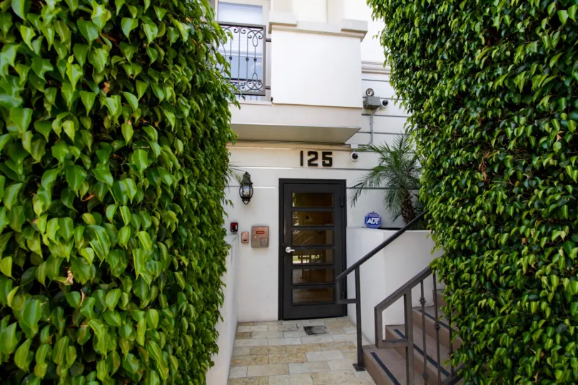 The entrance into Sweetzer Terrace