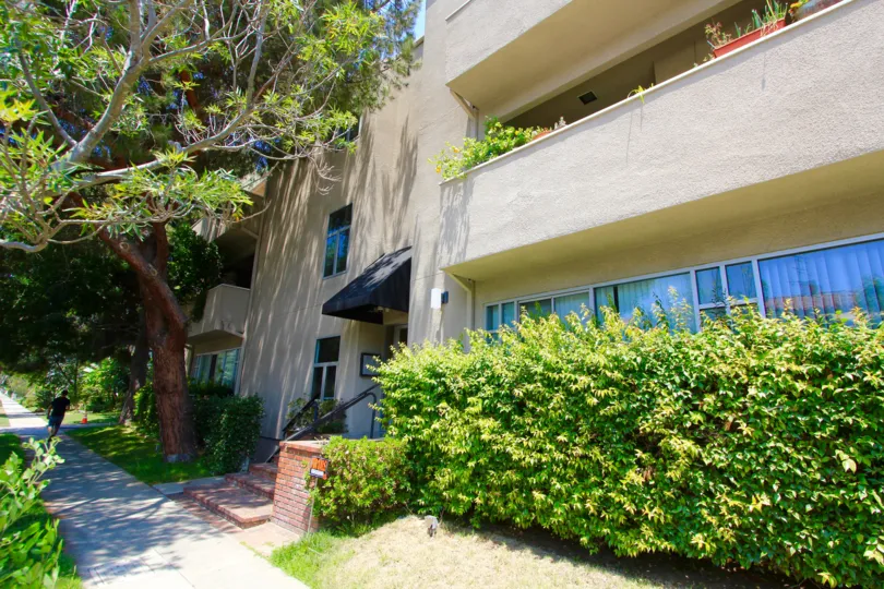 The balcony on 370 S Elm in Beverly Hills