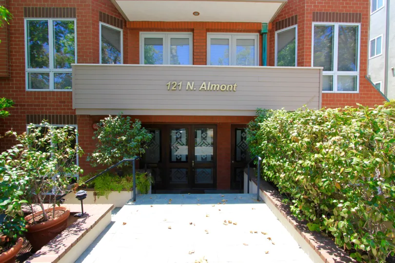 The entrance into Almont Plaza