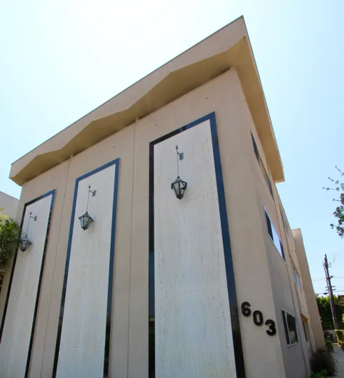 The numbers of the Beverly Doheny Townhouse
