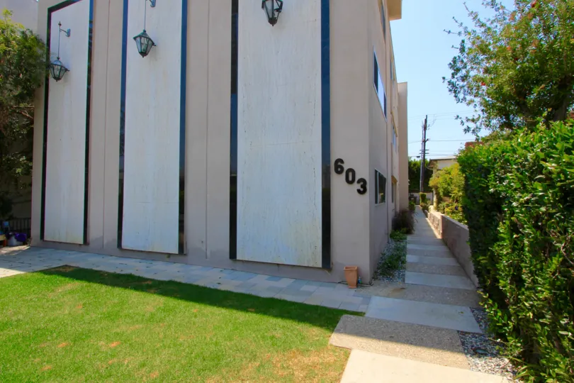The entrance into the Beverly Doheny Townhouse in Beverly Hills